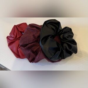 Stylish Red and Black Scrunchies Set- NWT